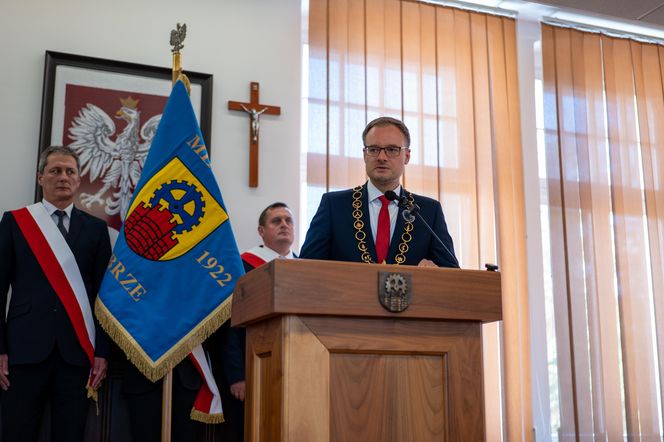Zaprzysiężenie nowego prezydenta Zabrza. Kamil Żbikowski złożył ślubowanie i zwrócił się do mieszkańców