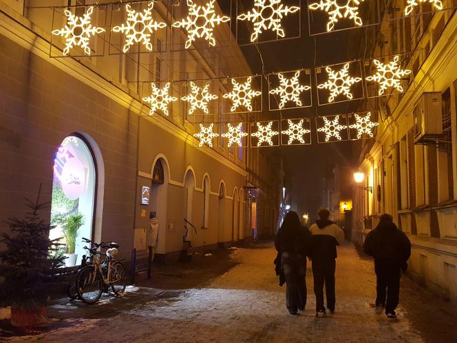 Tylu i takich świątecznych atrakcji i dekoracji w centrum Lesznie jeszcze nie było 