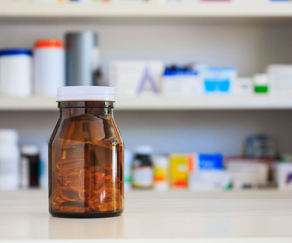 L-cysteina w postaci suplementu diety jest spożywana w chorobach o podłożu zapalnym, alergiach, trądziku, dla poprawienia kondycji skóry i włosów.