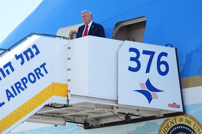 Trump w Tel Awiwie. Hamas wypuszcza kolejnych zakładników