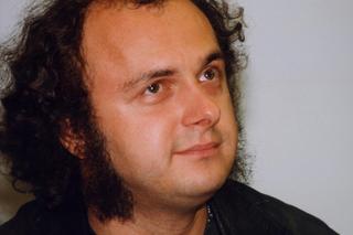 Arkadiusz Jakubik nadal zaskakuje. Jak gwiazdor zmieniał się przez lata?