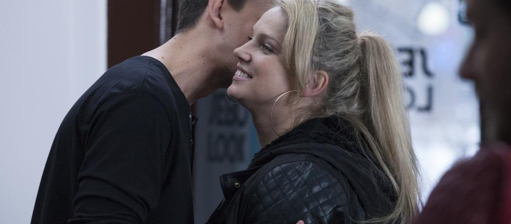 Przyjaciółki 7 sezon odc. 76 Sebo (Modest Ruciński), Patrycja (Joanna Liszowska)