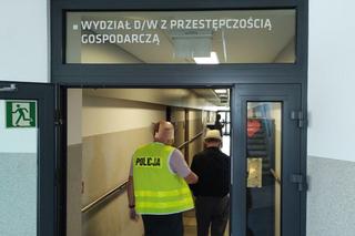 54-latek z długą listą przewinień. Policjanci złapali go w samą porę 