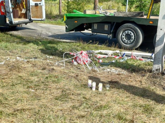 Grochowe. Troje nastolatków zginęło w wypadku. Uderzył w nich nietrzeźwy kierowca [ZDJĘCIA].