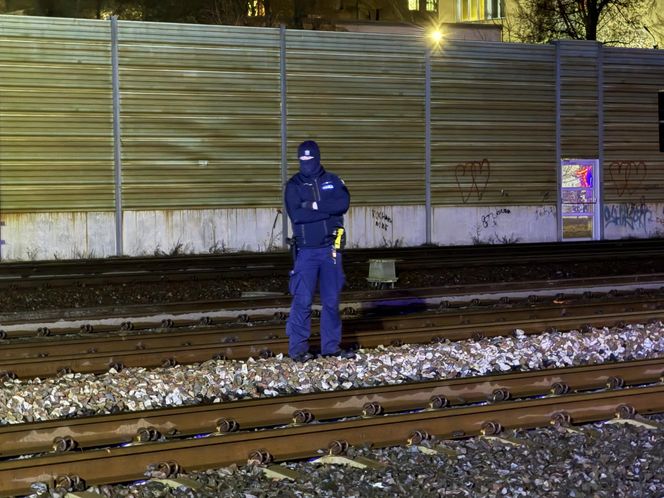 Wstrząsający wypadek na torach w Wołominie. „Identyfikacja była możliwa wyłącznie na podstawie dowodu osobistego”