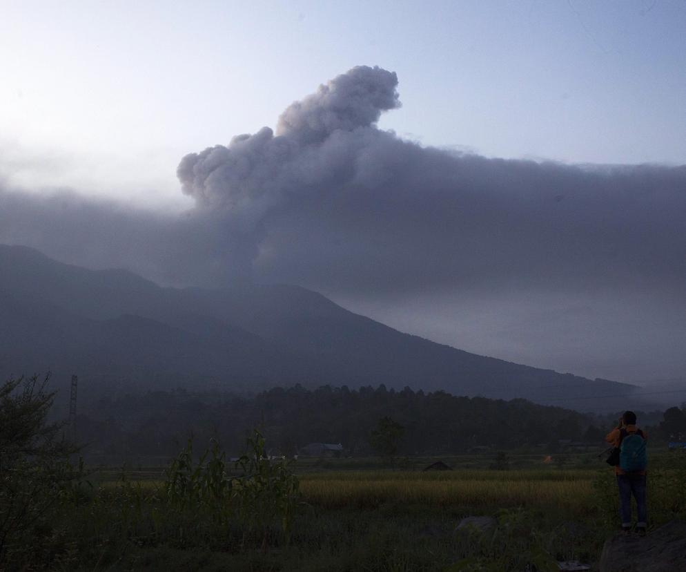 Nowe ofiary erupcji wulkanu Marapi. Znaleziono kolejne ciała