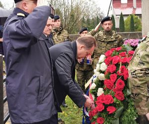 W małopolskiej wsi spoczywa ponad stu Chorwatów. Żołnierze upamiętniają ich co roku [GALERIA]