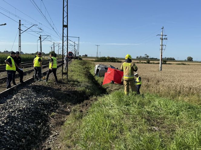 Śmiertelny wypadek na torach w Szczytnikach Czerniejewskich