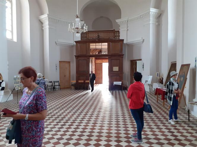 Wycieczka krajoznawcza Muzeum Regionalnego w Siedlcach śladem upamiętnień wojny polsko-bolszewickiej z 1920 roku