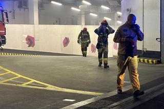 W Galerii Północnej zapalił się samochód. Ewakuacja centrum handlowego