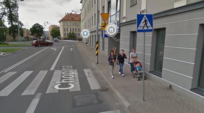 Mieszkańcy Kalisza na zdjęciach z Google Street View. Rozpoznajesz kogoś? [GALERIA] 