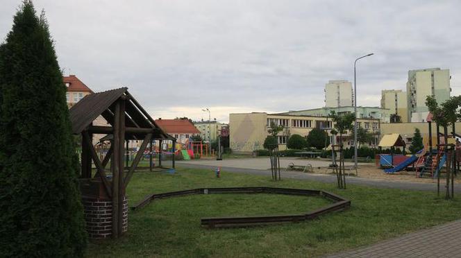 Plac zabaw na terenie  Specjalnego Ośrodka Szkolno-Wychowawczego nr 3 w Bydgoszczy