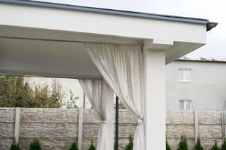 Zewnętrzne firany i zasłony