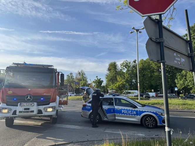 Tragiczny wypadek w Łodzi. Reanimacja motocyklisty. Na miejscu policja i helikopter
