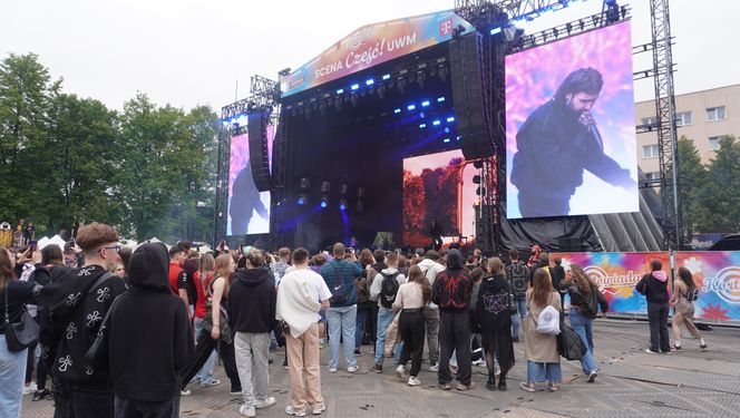 Kortowiada 2025. Koncerty na Plaży Kortowskiej przyciągnęły tłumy. Tak wyglądał drugi dzień imprezy!