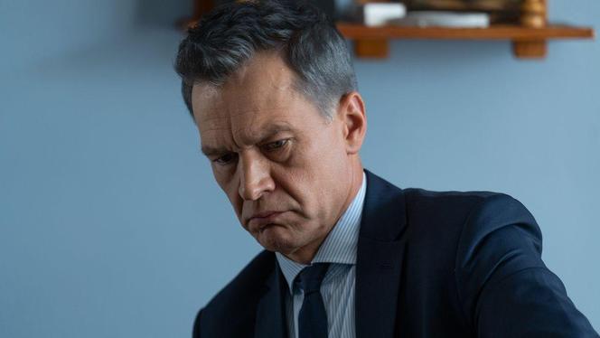Na dobre i na złe odc. 909: Andrzej Falkowicz (Michał Żebrowski)