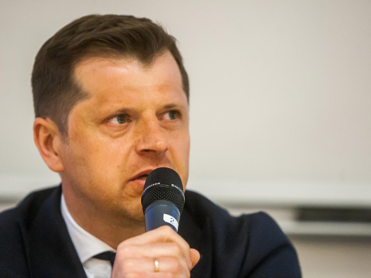 Były menedżer Lewandowskiego UDERZYŁ w Bońka. Prezes ZAWALIŁ Euro przez zwolnienie Brzęczka?!