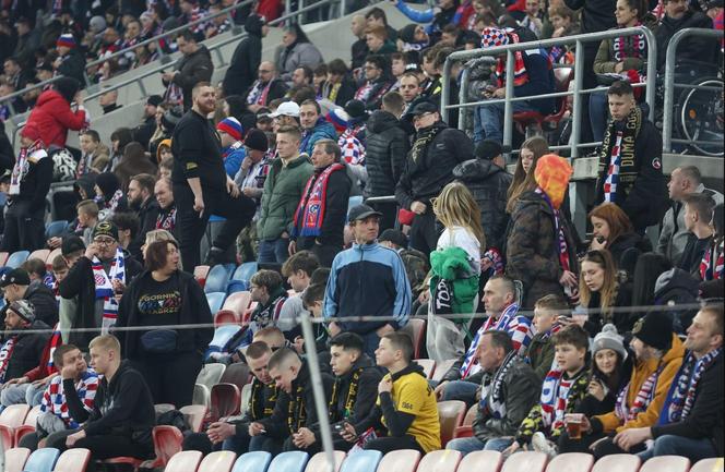 Górnik Zabrze kontra Lech Poznać 0:0 na stadionie w Zabrzu