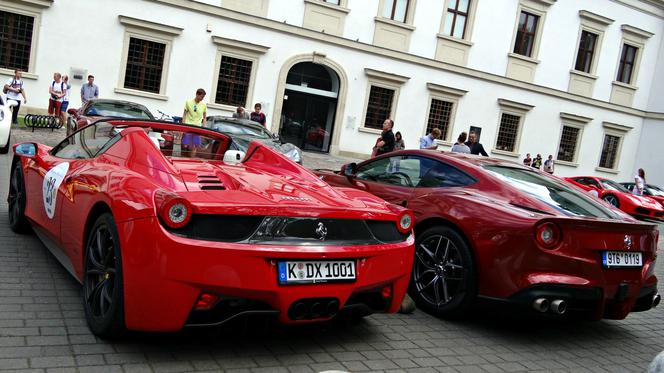 Kawalkada Ferrari przez Polskę 2015