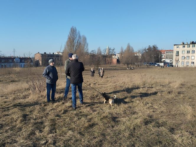 Spotkanie z mieszkańcami w sprawie zapożarowanej hałdy w Rudzie Śląskiej