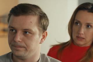 	Barwy szczęścia odc. 3032 nowy sezon. Asia Sokalska (Anna Gzyra), Hubert (Marek Molak)