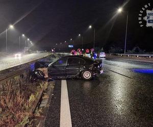 Tragedia na autostradzie A4 w Rudzie Śląskiej. Nie żyje 19-latek, który podróżował z rodzicami