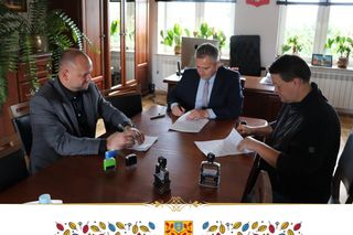 Gmina Zbuczyn dba o ekologię.  Ogrzewanie w szkołach będzie bardziej nowoczesne