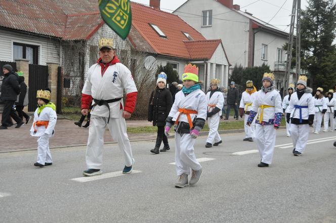 Orszak Trzech Króli 2023 w Skarżysku-Kamiennej