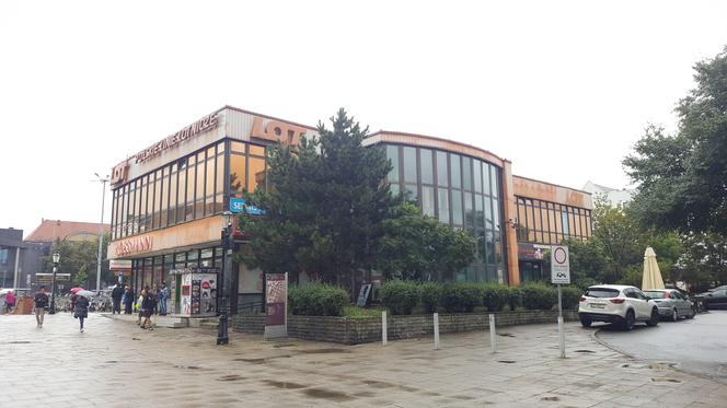 Budynek LOT w Centrum Gdańska
