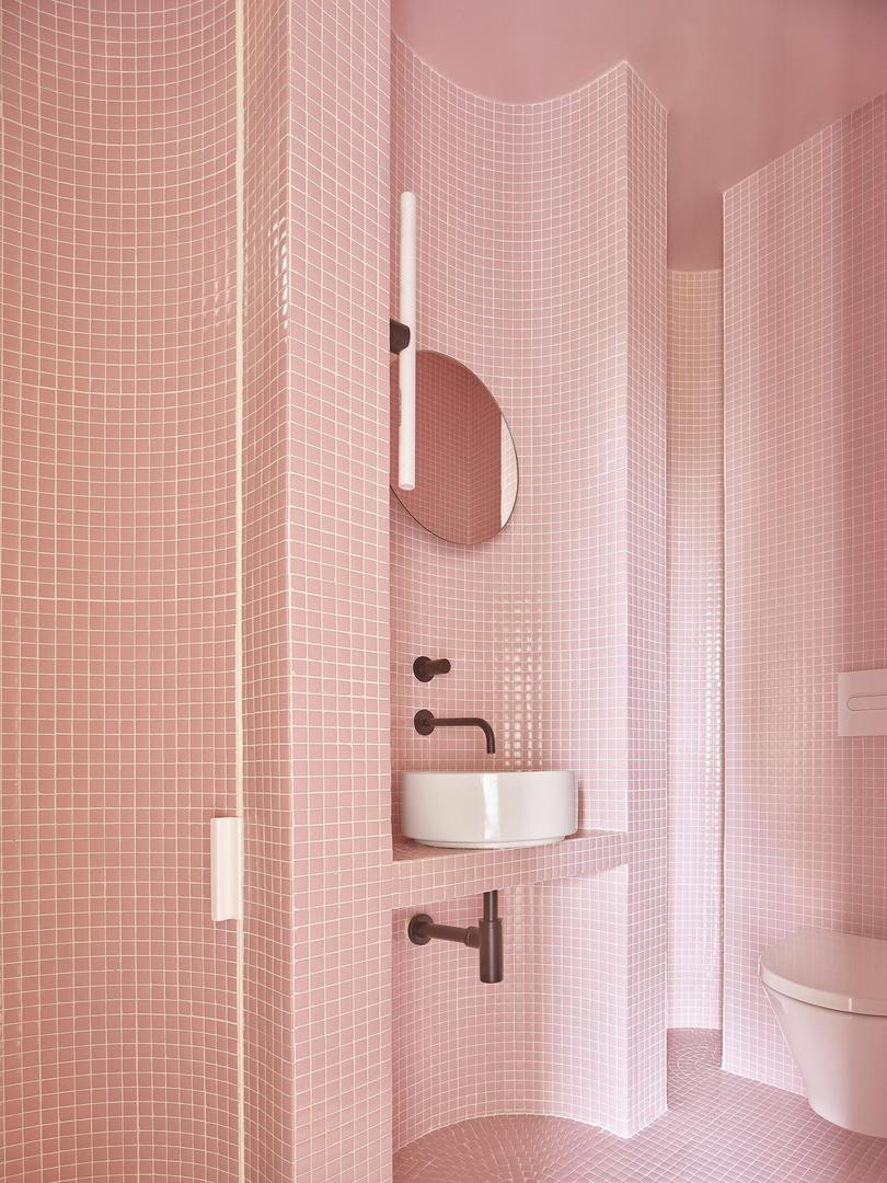 Casa Isabel la Católica w Grenadzie, proj. GRX Arquitectos 