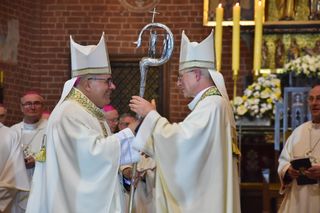  Ingres bp. Arkadiusza Okroja do katedry w Toruniu