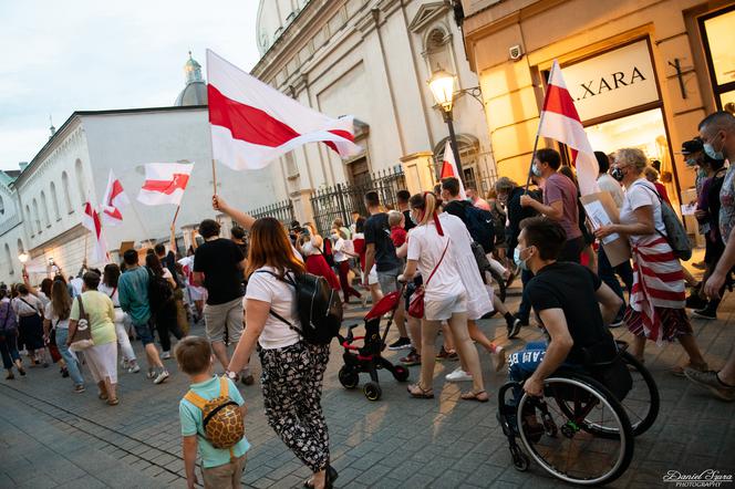 Marsz solidarności z Białorusinami w Krakowie