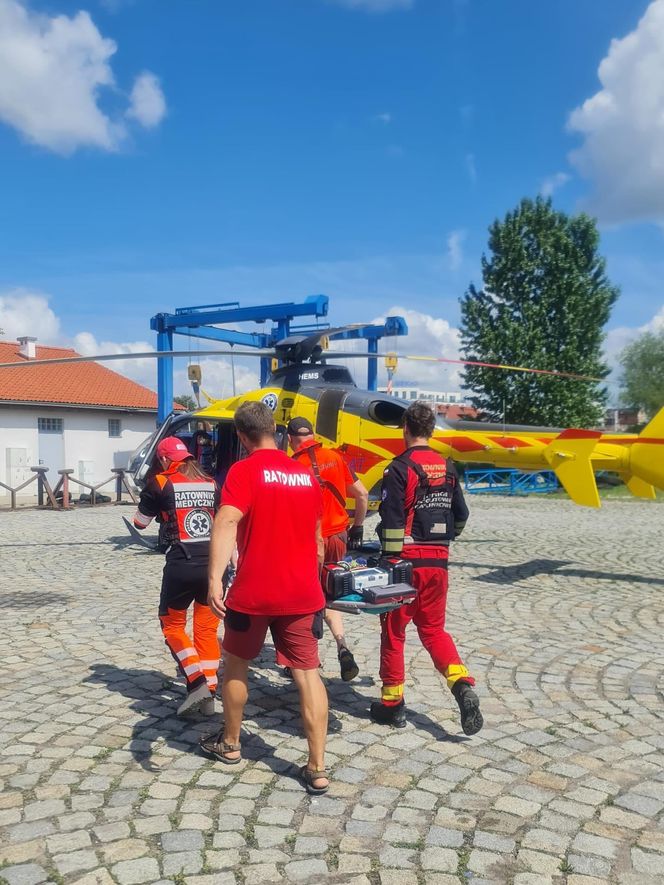Dwie akcje ratunkowe na Mazurach. 57-latek nie żyje, 10-latka zabrał śmigłowiec [ZDJĘCIA]