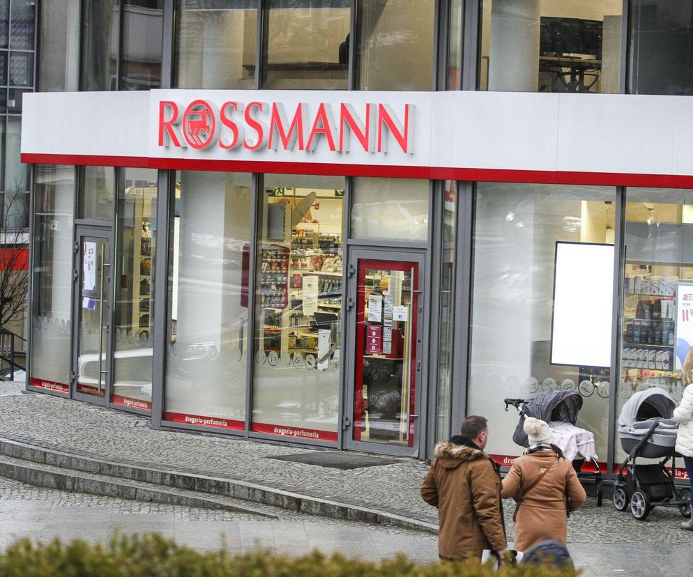 Ruszyła wielka loteria Rossmanna. Do wygrania 100 tys. złotych. Można wylosować też vouchery na zakupy