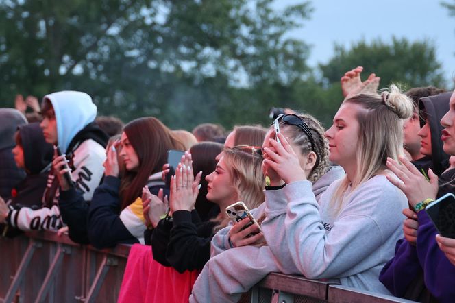 Tłum studentów bawił się pierwszego dnia Juwenaliów Politechniki Lubelskiej 2025