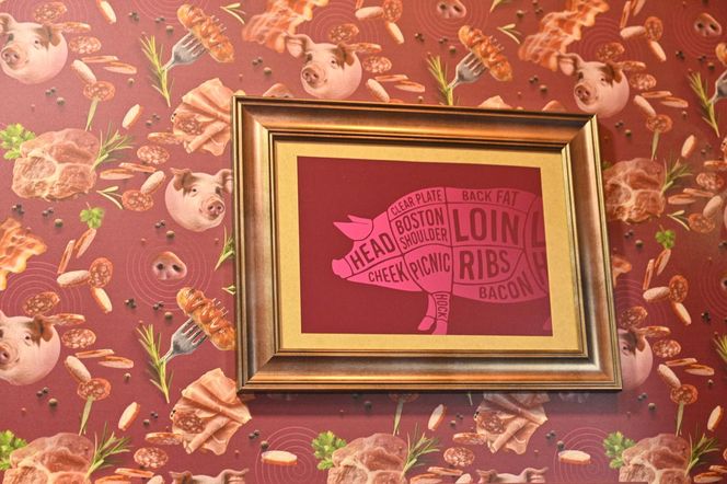 Reporterzy "Super Expressu" zamienili się w świnie. To pierwsze takie miejsce w Polsce. Nietypowy escape room w Warszawie