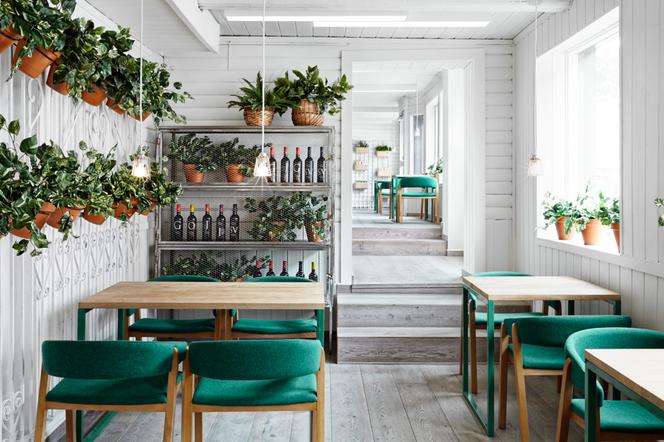 Wnętrze ekologicznej restauracji w Norwegii