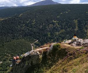 Turyści
