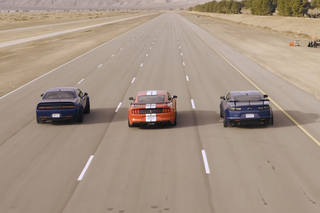 Który muscle car jest najszybszy? Zobacz wyścig najmocniejszych amerykańskich tytanów! - WIDEO
