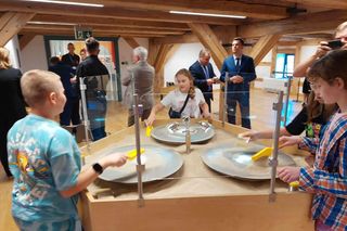 Nowa wystawa w Młynach Rothera już otwarta. Na wystawie SOWA jest 18 eksponatów, czyli stacji doświadczalnych 