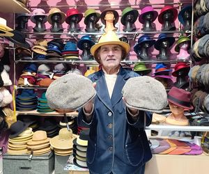 Rod Stewart kupił czapkę u Pani Marii Lipki w Krakowie