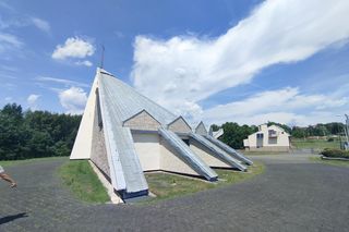 Kościół w Rudnikach z lat 80.
