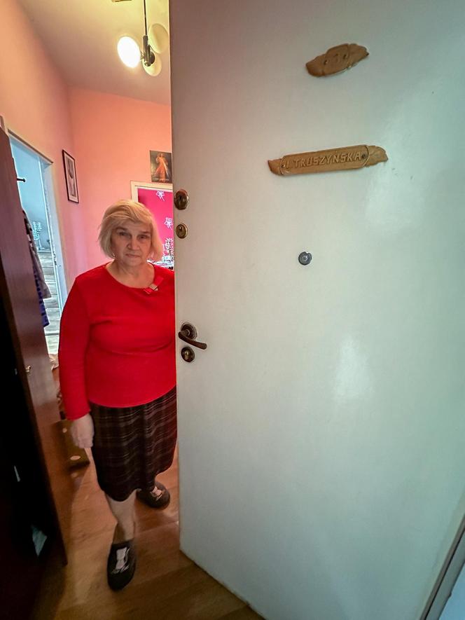 Pani Irena trafi na bruk?! 75-latka ma się wynieść z mieszkania komunalnego