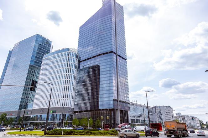 Skyliner w centrum Warszawy - zdjęcia maj 2023
