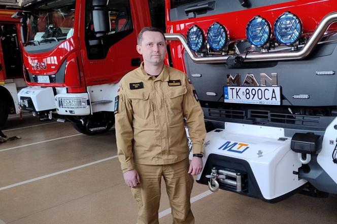Michał Żal z Państwowej Straży Pożarnej w Staszowie