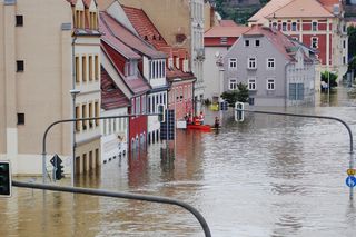 Największe powodzie w Europie. To były rekordowe kataklizmy [GALERIA]