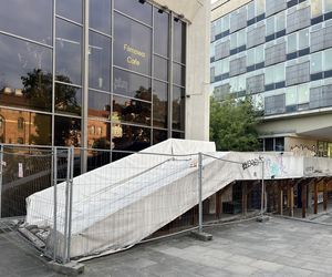 Taras między Hotelem Cracovia i Kinem Kijów. Czy nadaje się jeszcze do remontu?