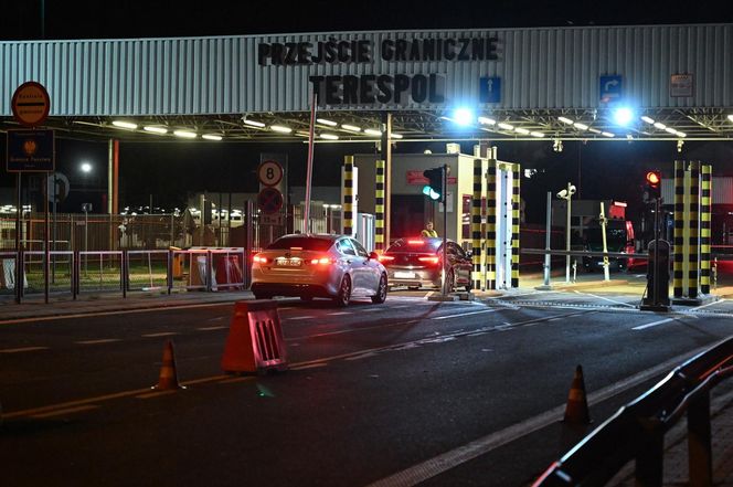Granica z Białorusią częściowo otwarta. 270 tirów w kolejce pod Koroszczynem