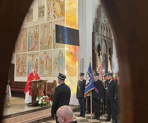Jubileusz 100-lecia OSP Krzesk-Królowa Niwa uczczony przekazaniem jednostce nowego wozu strażackiego