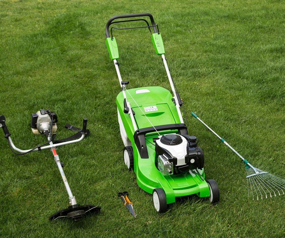 Czyszczenie i przechowywanie maszyn ogrodniczych po sezonie